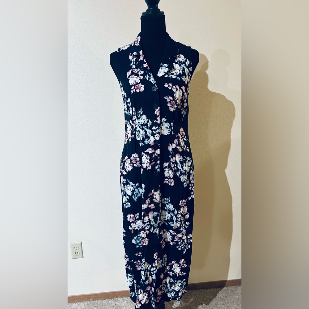 J. Jill Black Floral Sleeveless Midi Dress